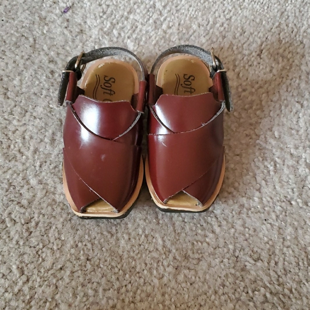 peshawri sandal